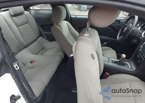 2012 Ford Mustang V6 из США, поврежденный, VIN 1ZVBP8AMXC5246806